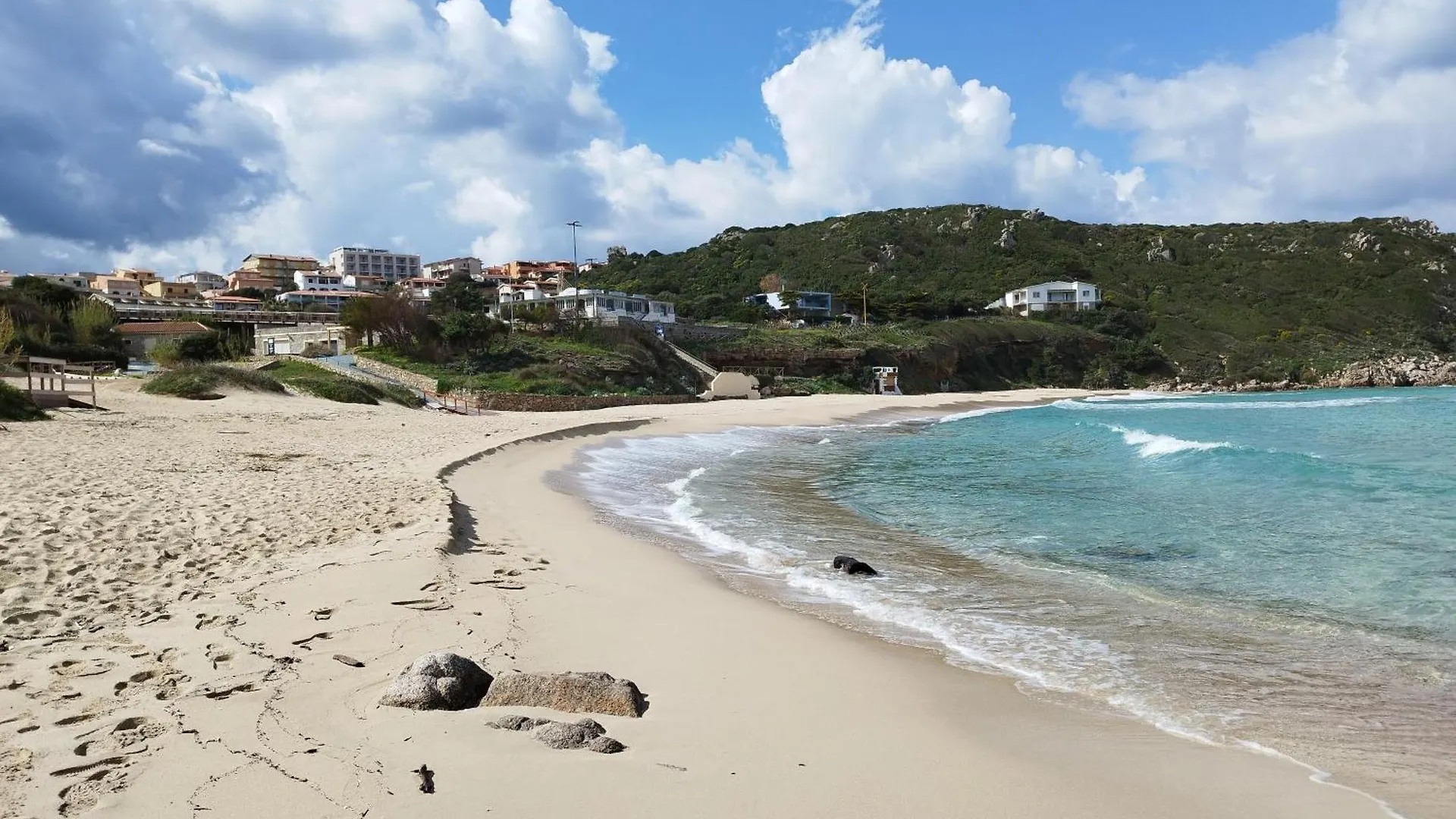 Appartement 3 Pieces, 50 M2 Et Terrasse Vue Degagee Santa Teresa Gallura Lägenhet