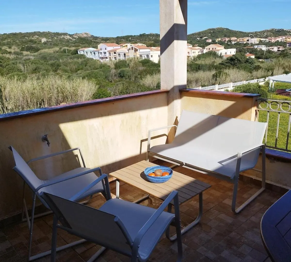Appartement 3 Pieces, 50 M2 Et Terrasse Vue Degagee Santa Teresa Gallura Lägenhet